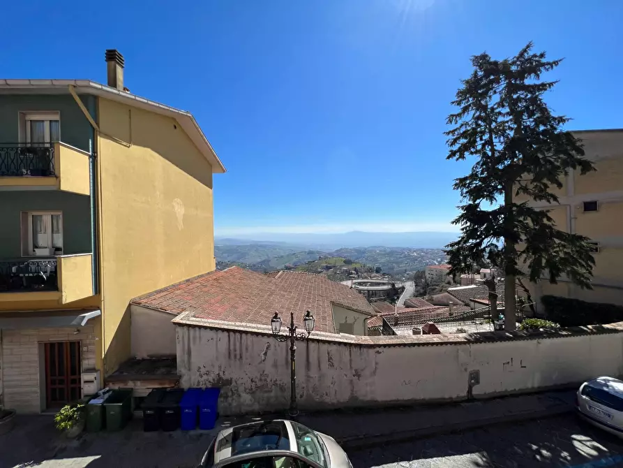 Immagine 22 di Casa semindipendente in affitto  in Corso Europa a Ariano Irpino