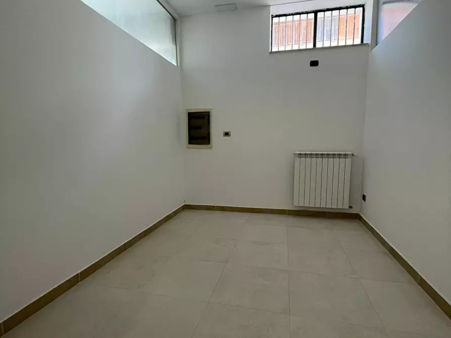 Immagine 8 di Locale commerciale in affitto  in ARIANO IRPINO a Ariano Irpino