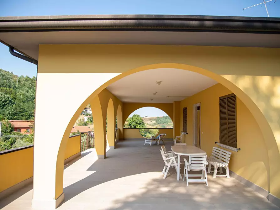 Immagine 14 di Casa bifamiliare in vendita  in contrada bosco a Ariano Irpino