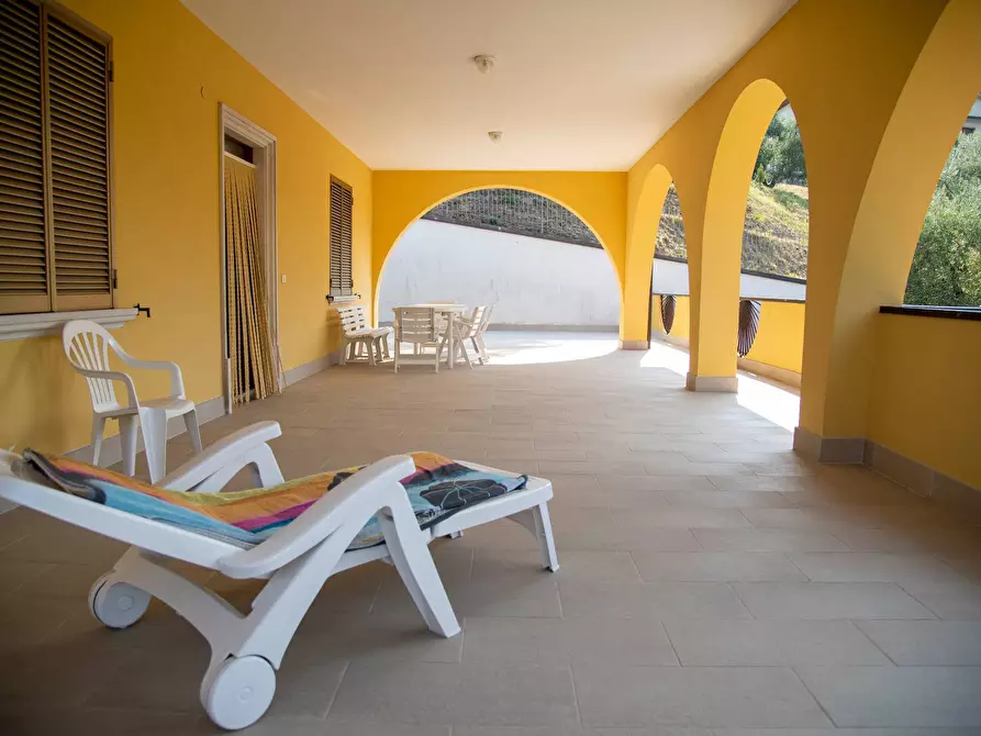 Immagine 15 di Casa bifamiliare in vendita  in contrada bosco a Ariano Irpino