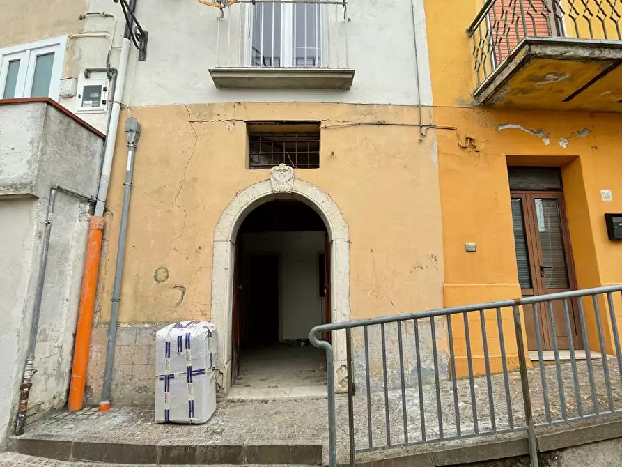 Immagine 1 di Casa semindipendente in vendita  in via donato anzani a Ariano Irpino