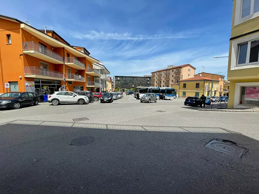 Immagine 6 di Locale commerciale in affitto  in via Tigli a Ariano Irpino