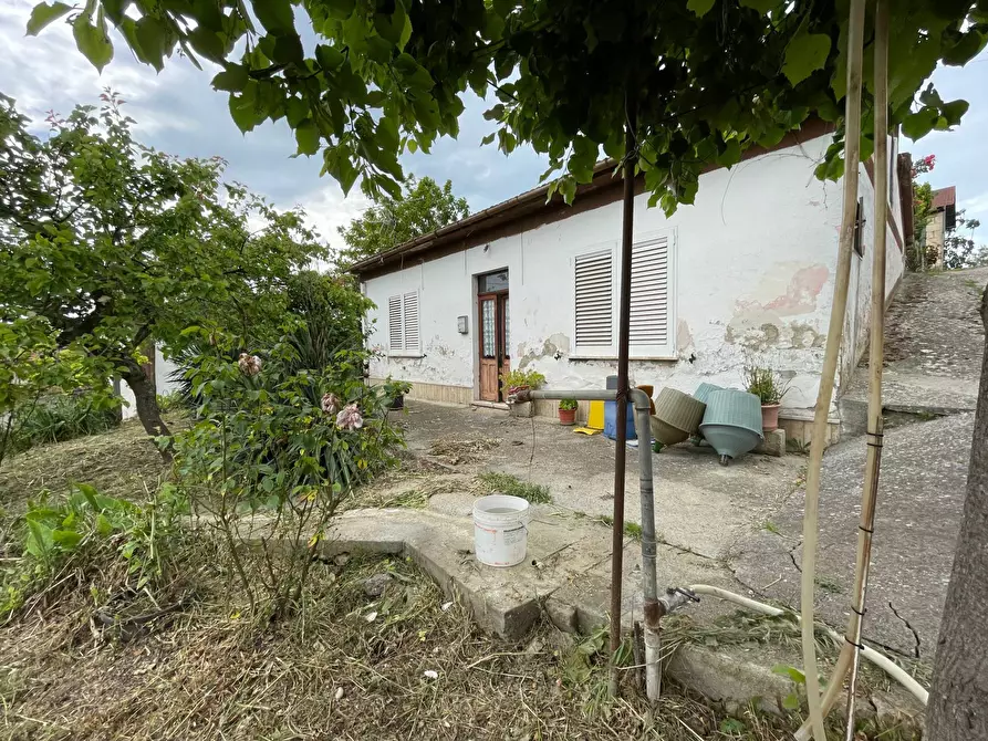 Immagine 1 di Casa indipendente in vendita  in c/da Viggiano a Ariano Irpino