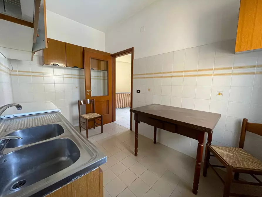 Immagine 10 di Appartamento in vendita  in via purcaro a Ariano Irpino