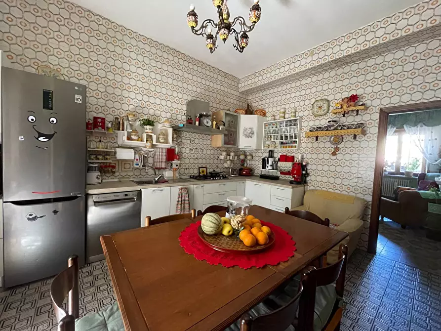 Immagine 12 di Appartamento in vendita  in via giacomo matteotti a Ariano Irpino