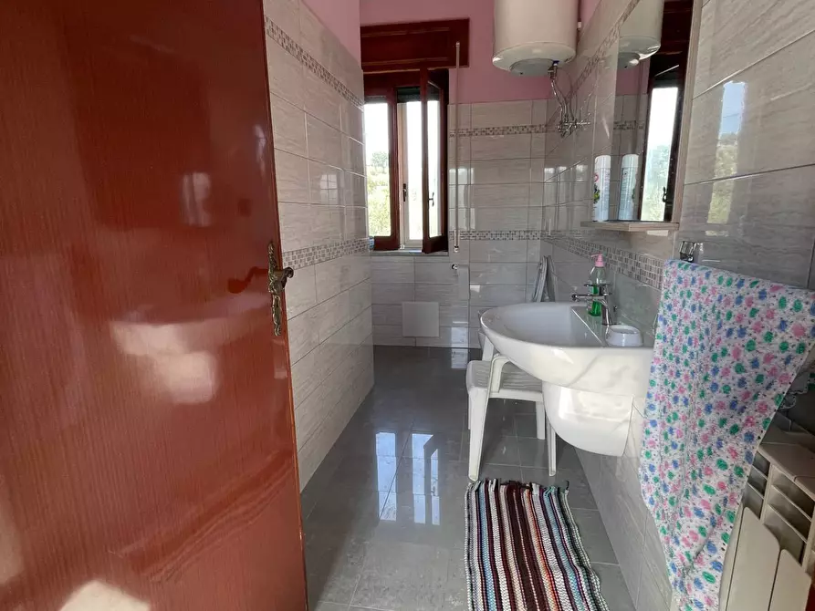 Immagine 23 di Casa indipendente in vendita  in contrada arnola a Ariano Irpino