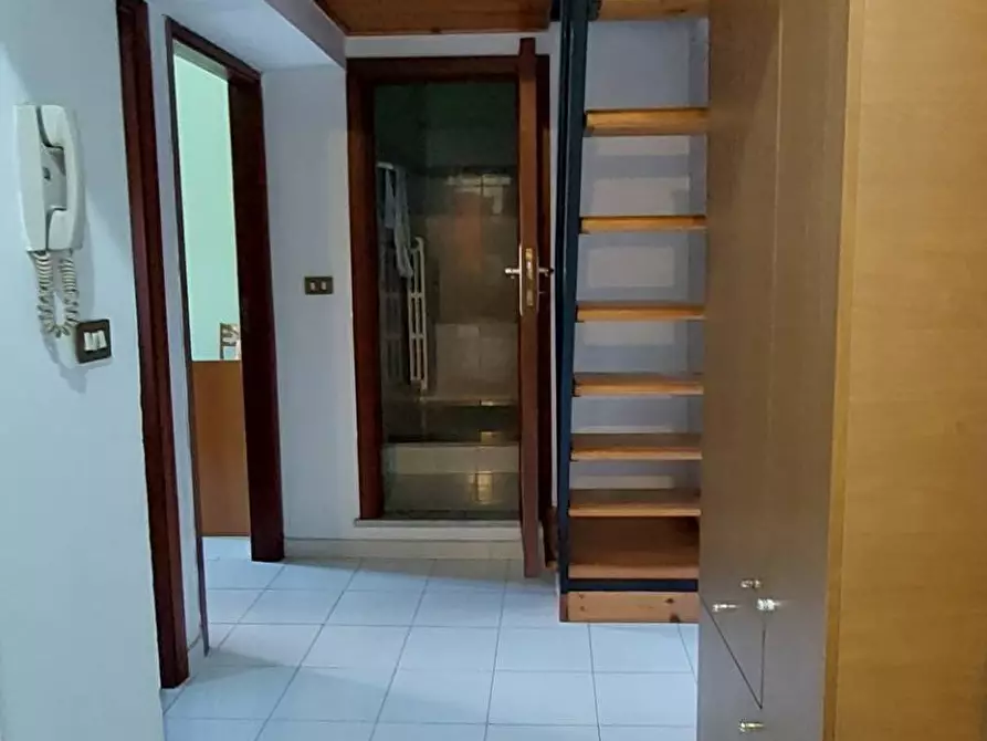 Immagine 10 di Appartamento in vendita  in corso vittorio emanuele a Ariano Irpino