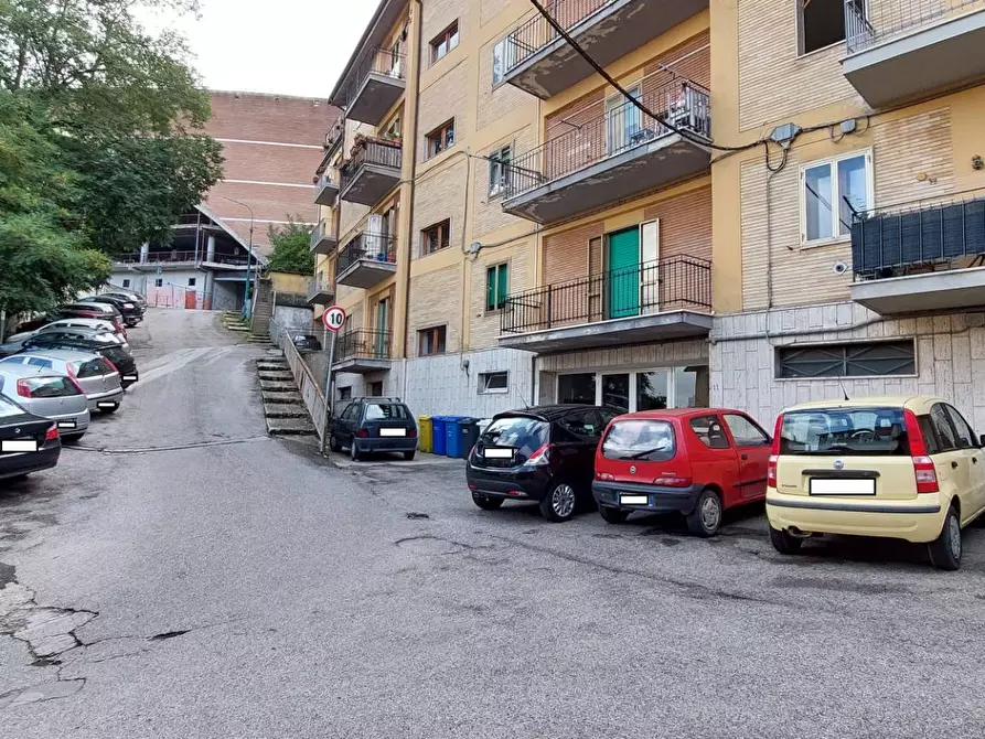 Immagine 1 di Appartamento in vendita  in via adinolfi a Ariano Irpino