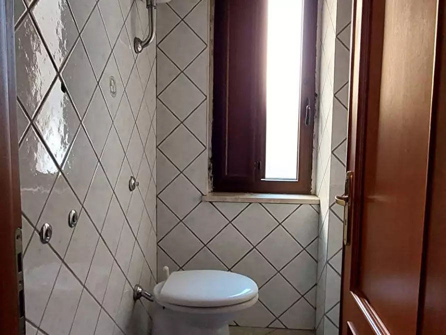 Immagine 9 di Appartamento in vendita  in via pietro paolo parzanese a Ariano Irpino