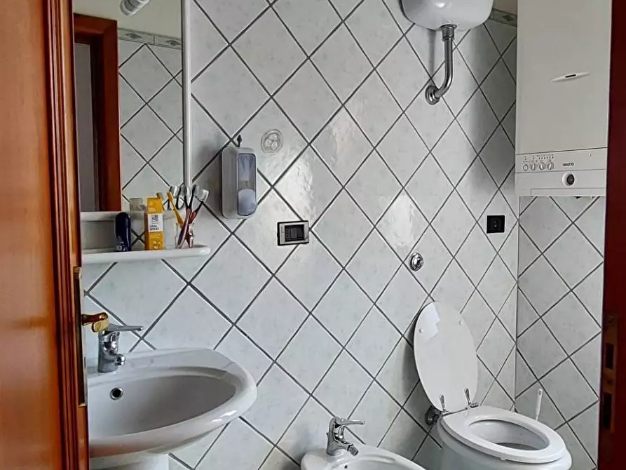 Immagine 16 di Appartamento in vendita  in via pietro paolo parzanese a Ariano Irpino