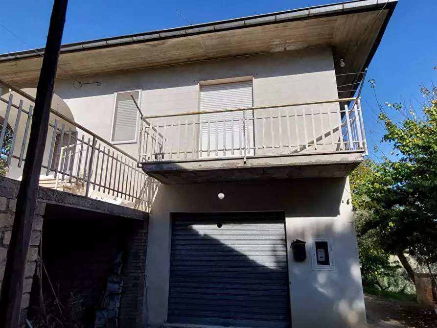 Immagine 2 di Casa indipendente in vendita  in contrada cardito a Ariano Irpino