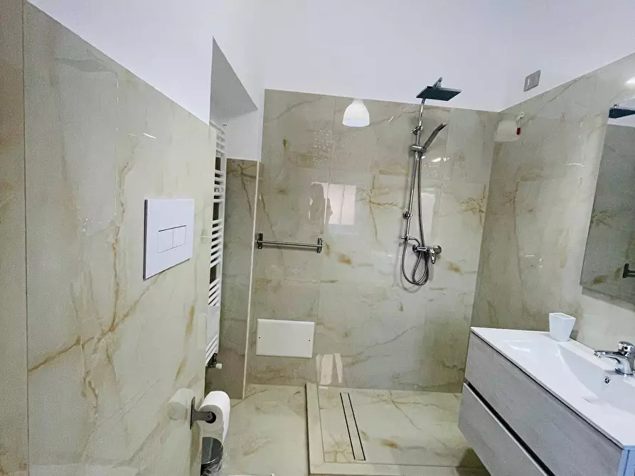 Immagine 21 di Albergo/B&B/Residence in vendita  in via piazzetta a Zungoli