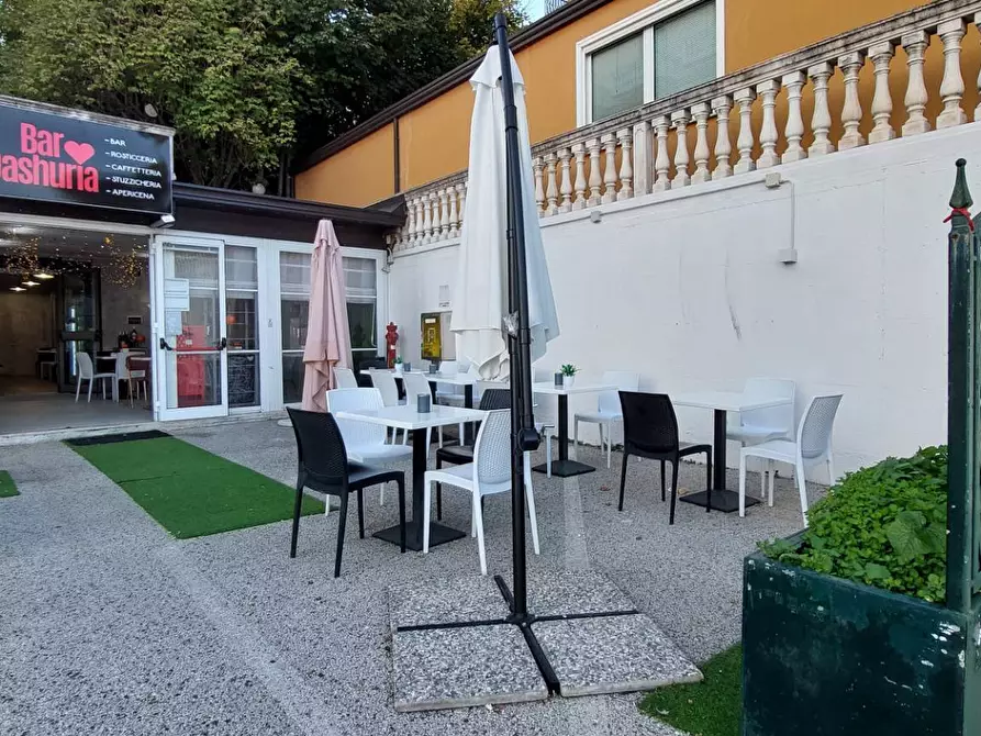 Immagine 2 di Bar / Ristorante in vendita  in contrada serra a Ariano Irpino