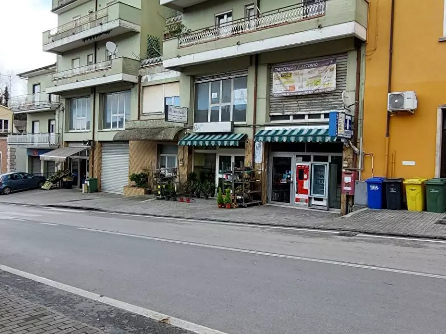 Immagine 3 di Locale commerciale in vendita  in via sant'antonio a Ariano Irpino