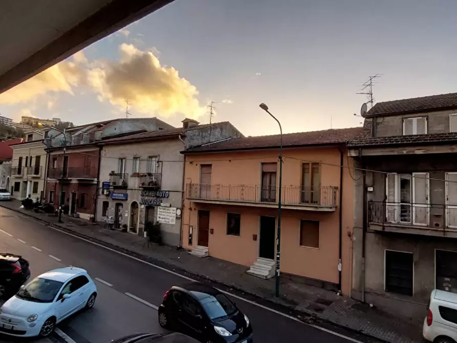 Immagine 8 di Locale commerciale in vendita  in via sant'antonio a Ariano Irpino