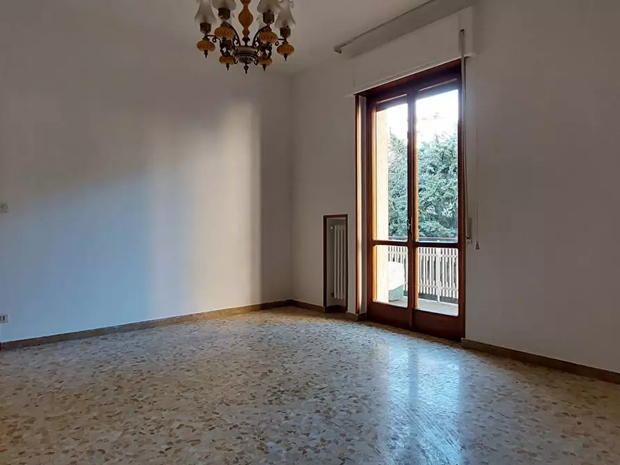 Immagine 21 di Appartamento in affitto  in via rampa aurelio covotti a Ariano Irpino