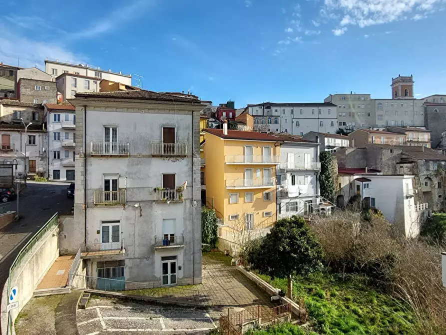 Immagine 16 di Appartamento in vendita  in via purcaro a Ariano Irpino