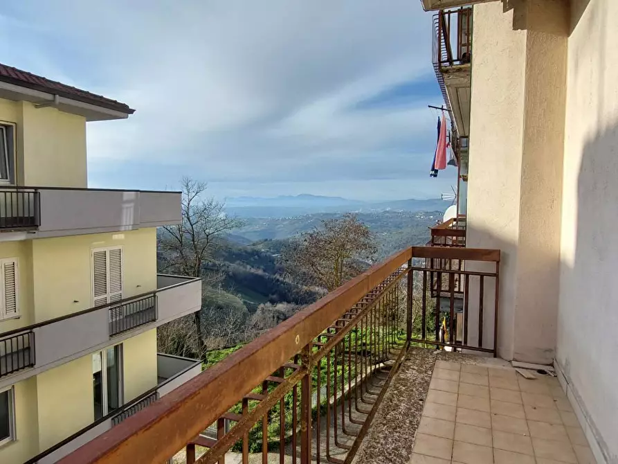 Immagine 17 di Appartamento in vendita  in via purcaro a Ariano Irpino