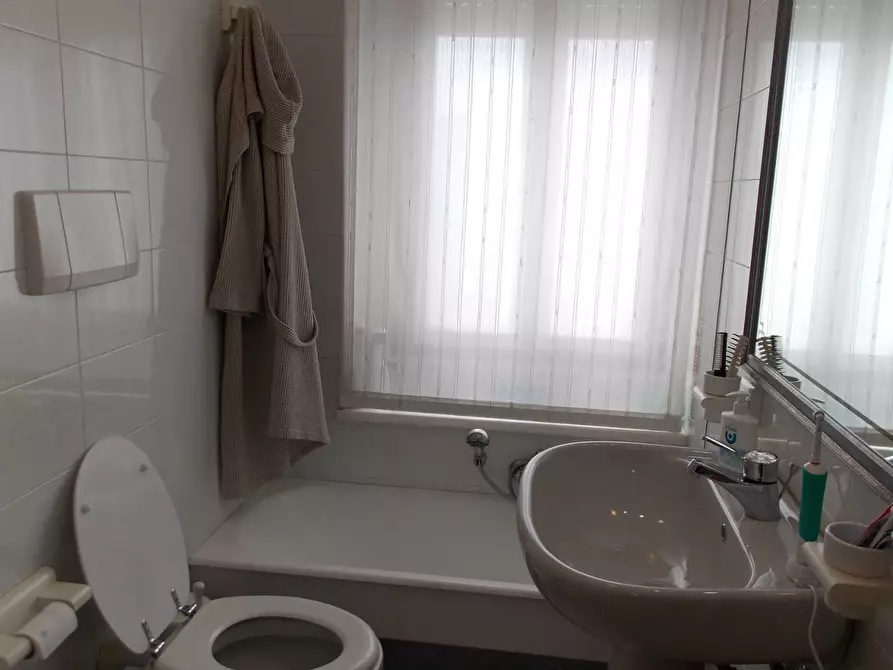 Immagine 20 di Appartamento in vendita  a San Benedetto Del Tronto