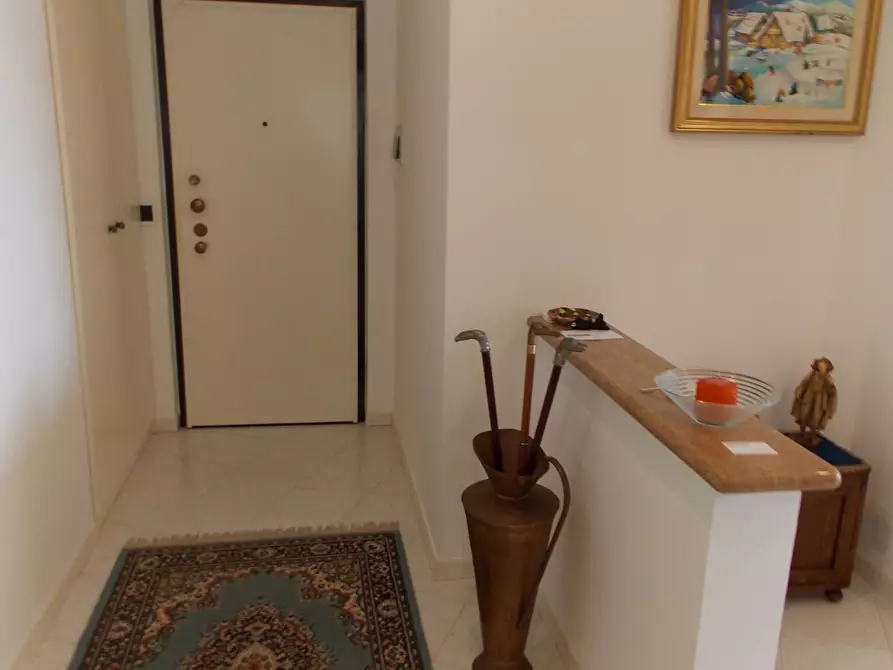 Immagine 6 di Appartamento in vendita  a San Benedetto Del Tronto