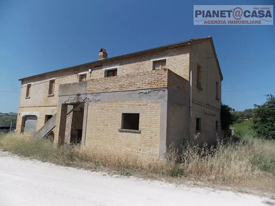Immagine 2 di Rustico / casale in vendita  in Strada Provinciale 46 a Acquaviva Picena