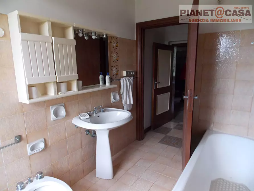 Immagine 21 di Casa indipendente in vendita  in Via Casale inferiore a Colli Del Tronto