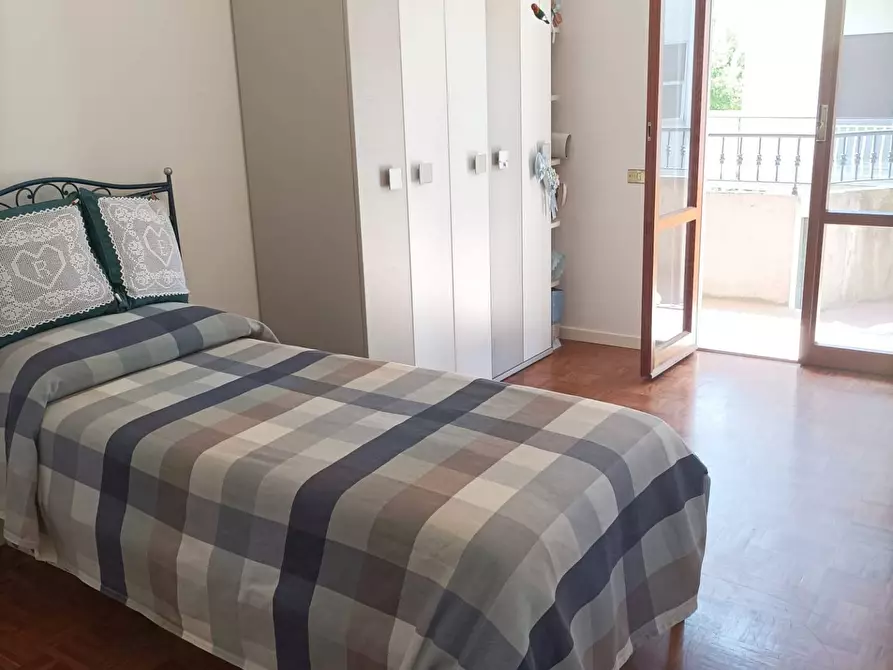 Immagine 11 di Appartamento in vendita  in Via Francesco Orazi a Castorano