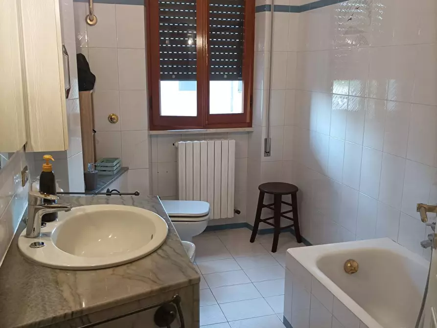 Immagine 10 di Appartamento in vendita  in Via Francesco Orazi a Castorano