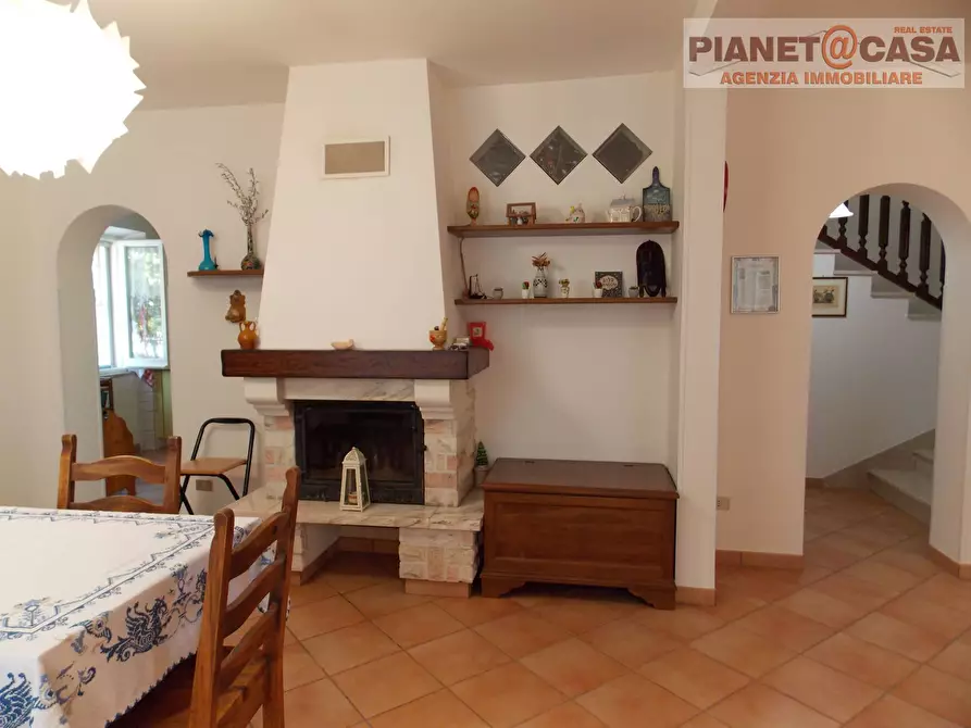 Immagine 11 di Casa indipendente in vendita  in Villa San Giuseppe a Colli Del Tronto