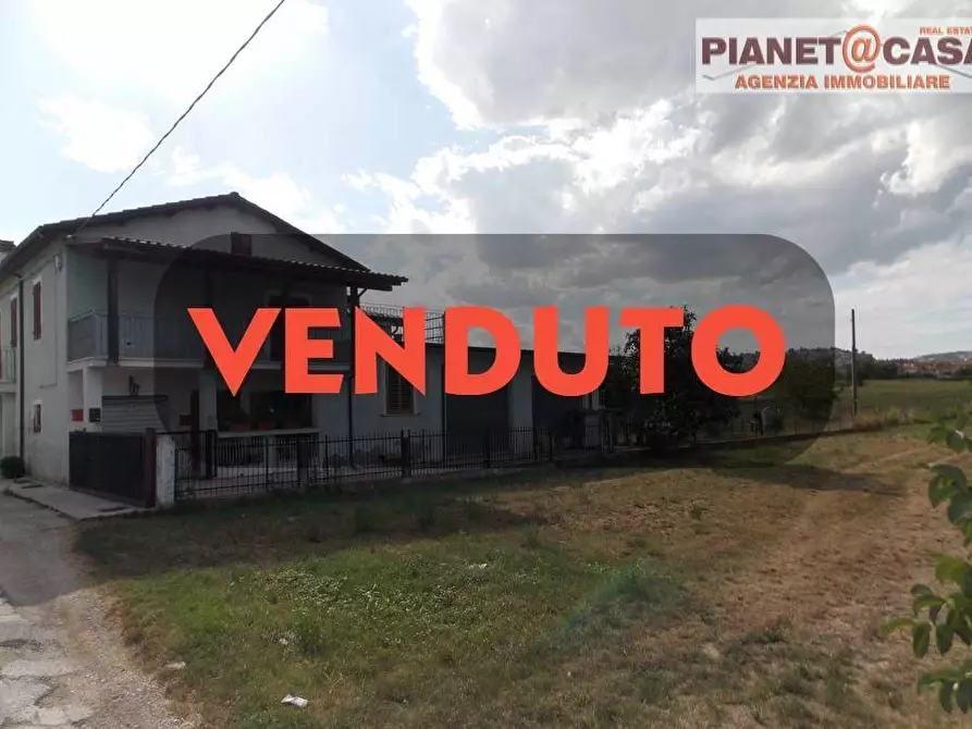 Immagine 11 di Casa indipendente in vendita  in Pagliare del Tronto a Spinetoli