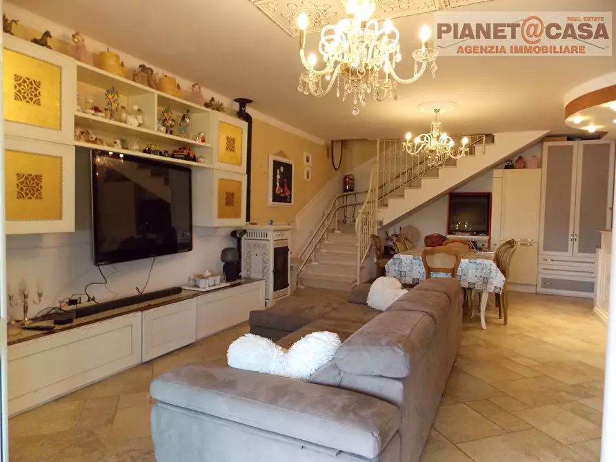 Immagine 13 di Appartamento in vendita  in San S. Silvestro a Castorano