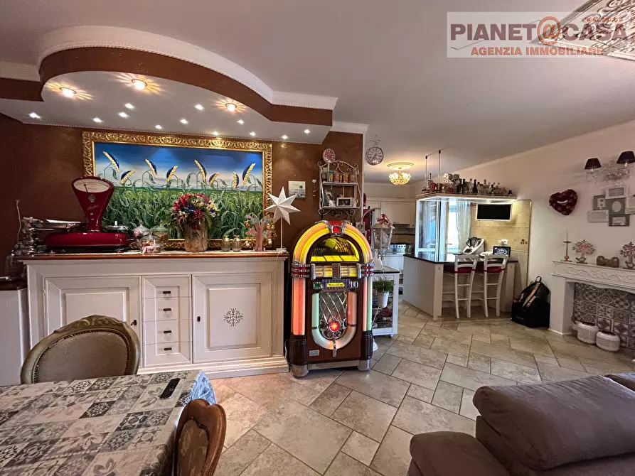 Immagine 8 di Appartamento in vendita  in San S. Silvestro a Castorano