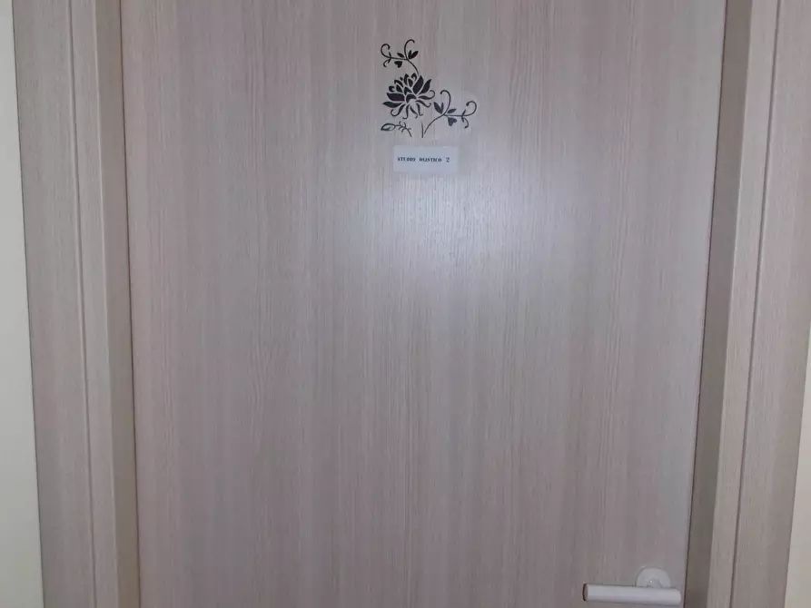 Immagine 24 di Locale commerciale in vendita  in Via Roma a Spinetoli