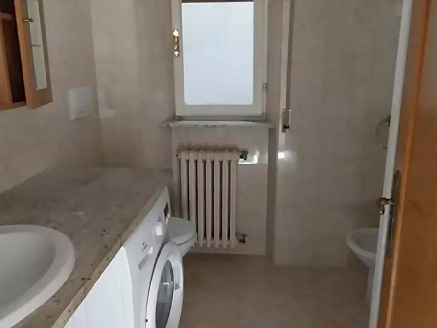 Immagine 26 di Appartamento in vendita  in Via Alessandro Tassoni a Grottammare