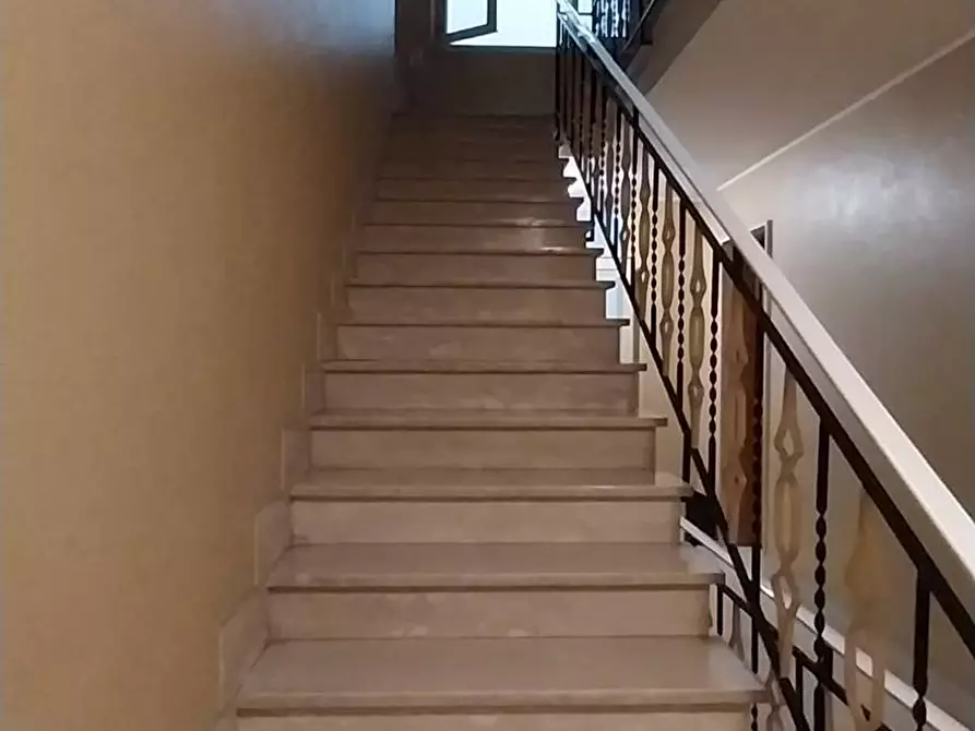 Immagine 30 di Appartamento in vendita  in Via Alessandro Tassoni a Grottammare