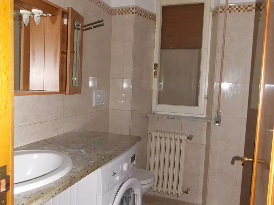 Immagine 25 di Appartamento in vendita  in Via Alessandro Tassoni a Grottammare