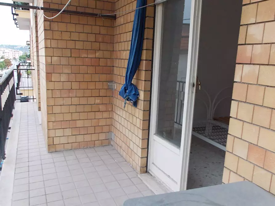 Immagine 21 di Appartamento in vendita  in Via Alessandro Tassoni a Grottammare