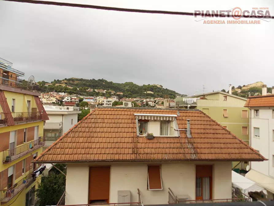 Immagine 24 di Appartamento in vendita  in Via Alessandro Tassoni a Grottammare