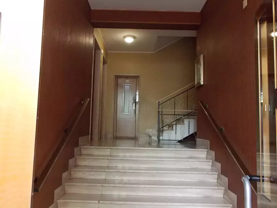 Immagine 29 di Appartamento in vendita  in Via Alessandro Tassoni a Grottammare