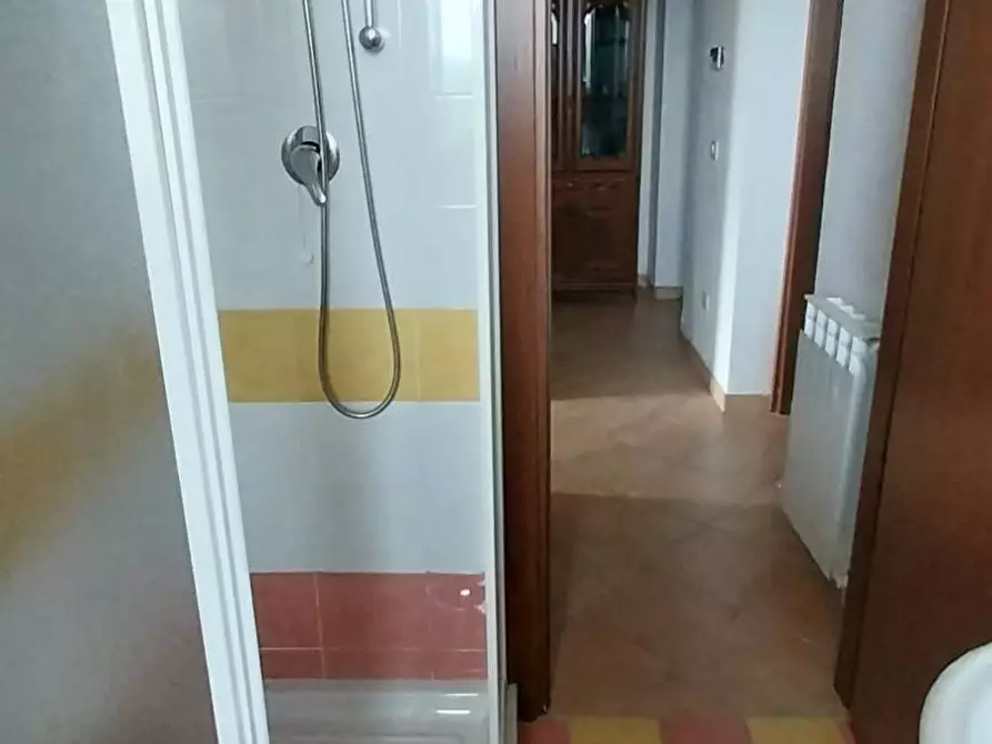 Immagine 10 di Appartamento in vendita  in Contrada dell' Olmo a Controguerra