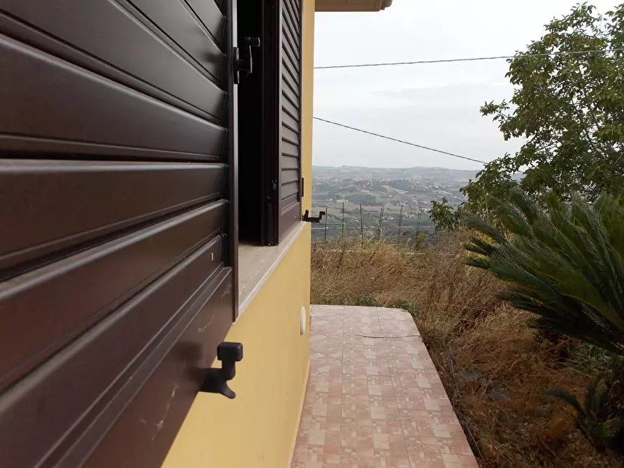 Immagine 21 di Appartamento in vendita  in Contrada dell' Olmo a Controguerra