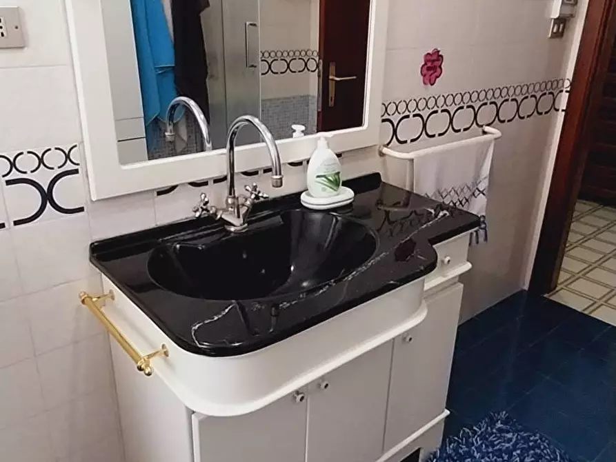 Immagine 30 di Appartamento in vendita  in Via Salaria a Spinetoli