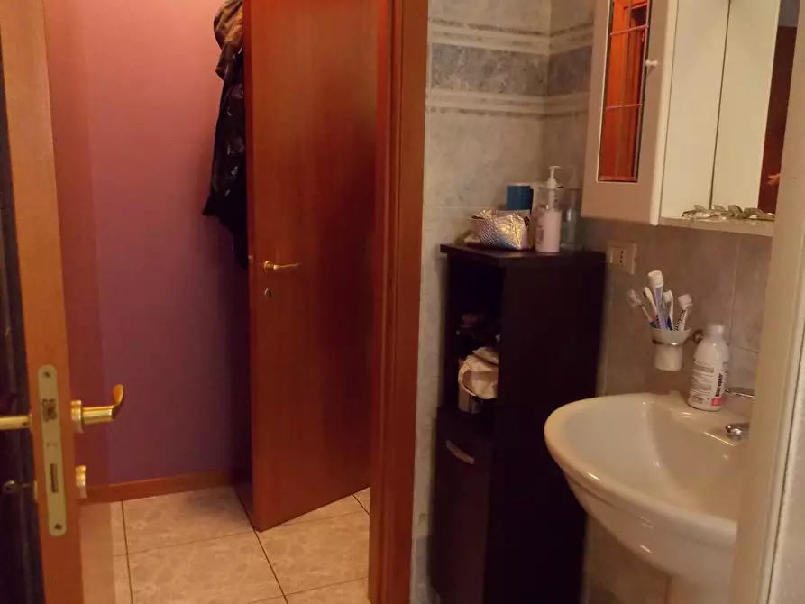 Immagine 13 di Appartamento in vendita  in Vicolo Gramsci a Monsampolo Del Tronto