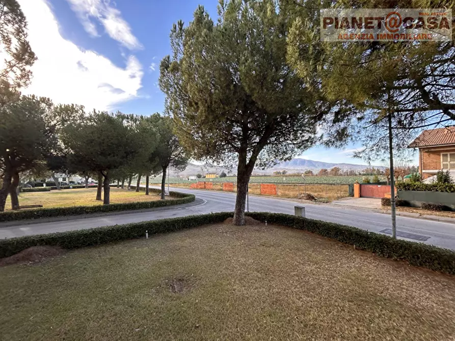 Immagine 17 di Appartamento in vendita  in via I Maggio a Spinetoli