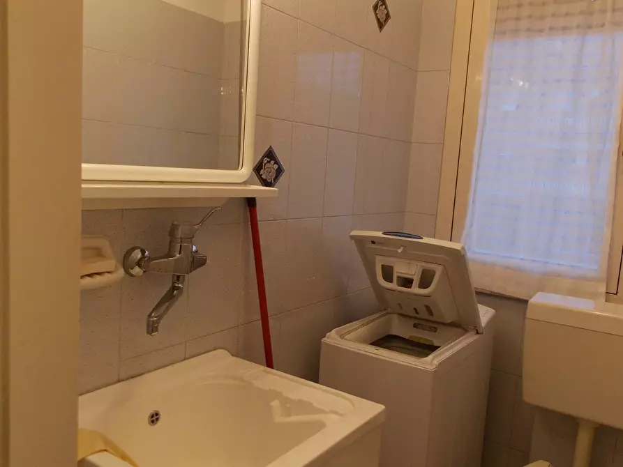 Immagine 19 di Appartamento in vendita  in Via Salaria a Castel Di Lama