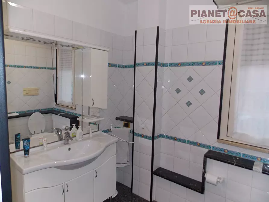 Immagine 15 di Appartamento in vendita  in Via Salaria a Castel Di Lama