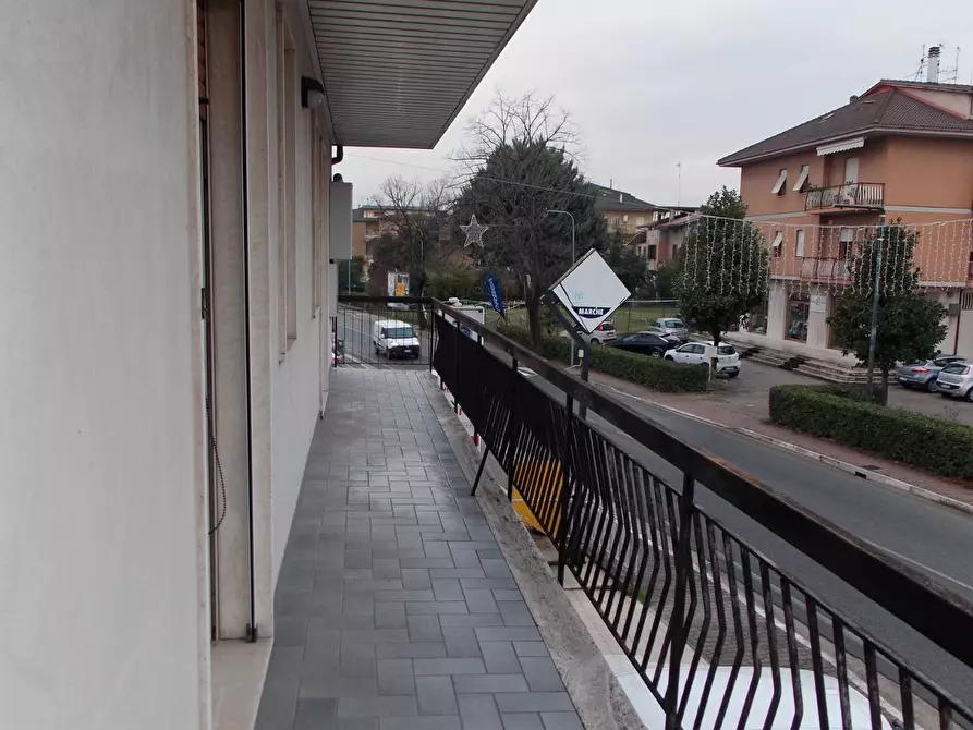 Immagine 21 di Appartamento in vendita  in Via Salaria a Castel Di Lama