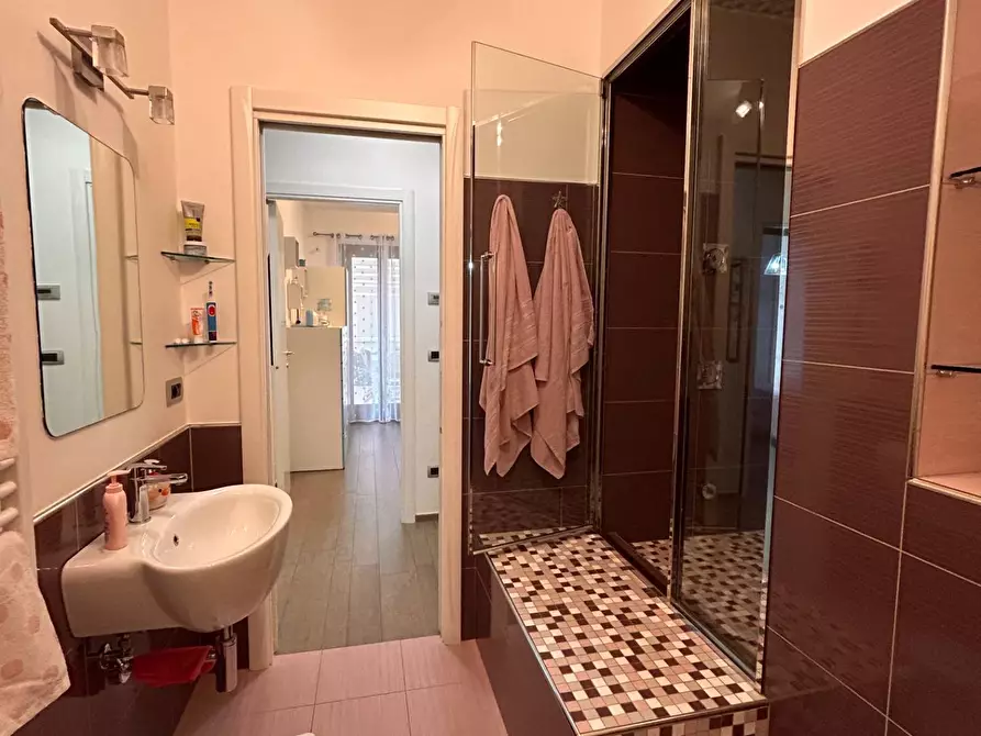 Immagine 26 di Appartamento in vendita  in via Salaria a Colli Del Tronto