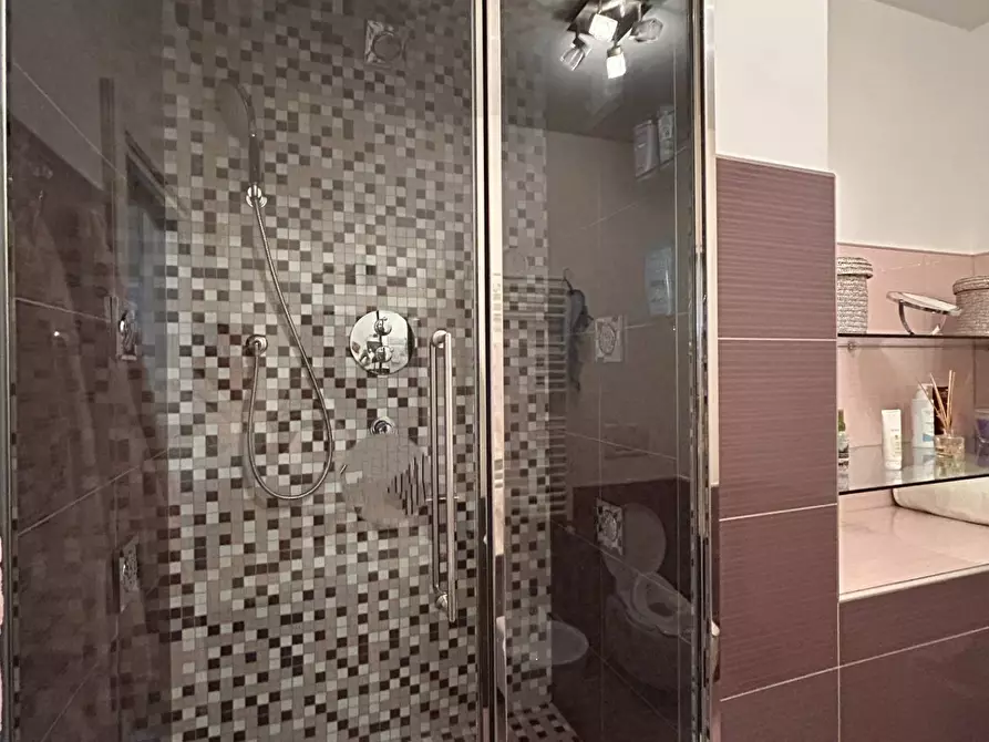 Immagine 29 di Appartamento in vendita  in via Salaria a Colli Del Tronto