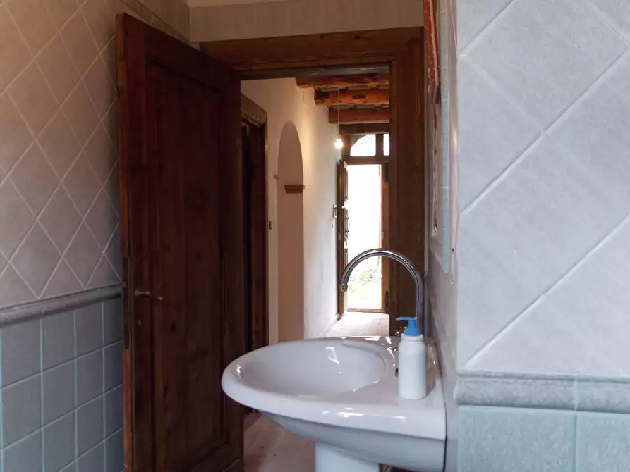 Immagine 22 di Casa indipendente in vendita  in Contrada Gattari di Garulla a Sarnano